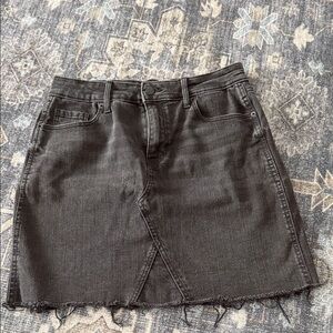 Old Navy Black Denim Raw Hem Skirt, sz 8
